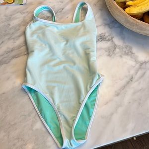 LainSnow mint swimsuit size medium. Worn once